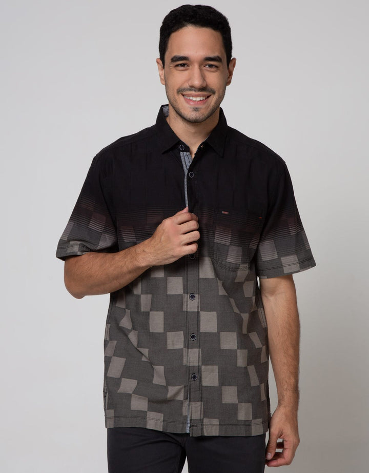 Cardinal Casual Short Sleeve Gradation Square Checked