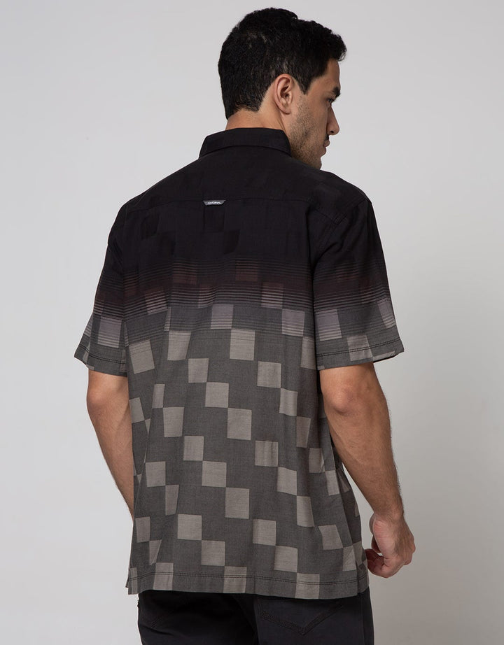 Cardinal Casual Short Sleeve Gradation Square Checked