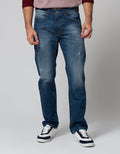 Watchout Jean's Celana Panjang Active Cut