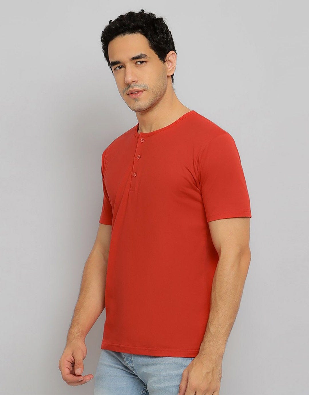 Hassenda Henley Shirt