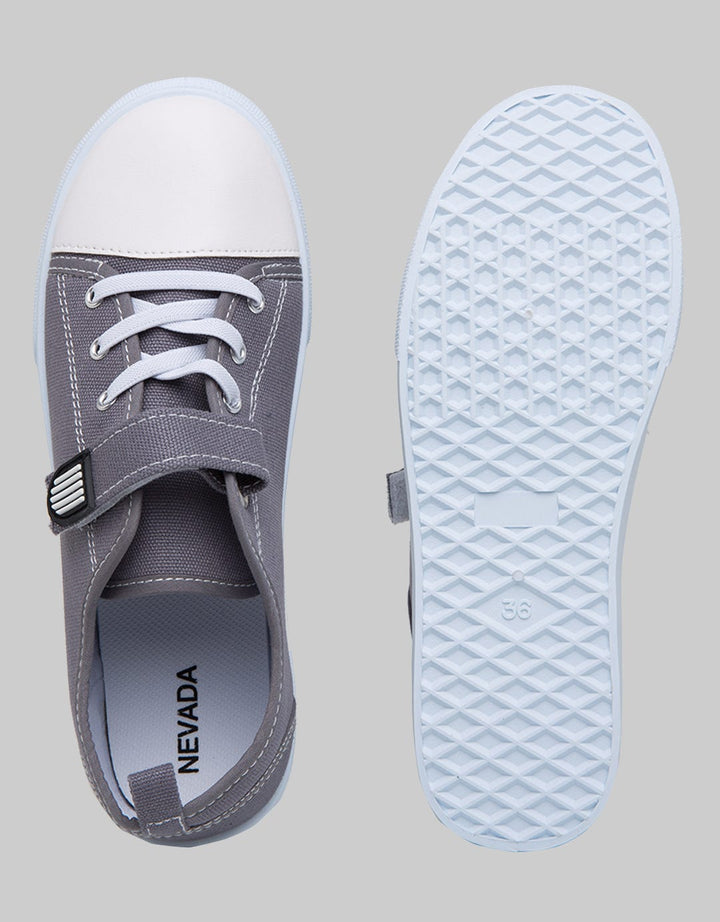 Nevada Slip On Boys Stitching Contrast