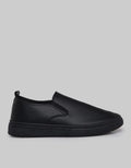 Yongki Komaladi Sepatu Slip On Round Toe