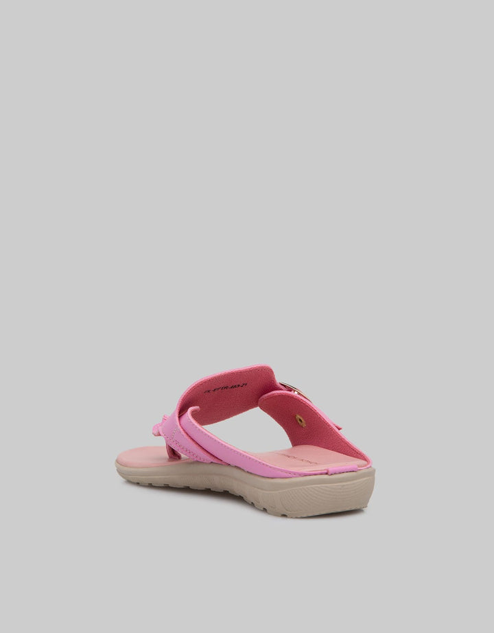 Yongki Komaladi Sandals Y-Strap