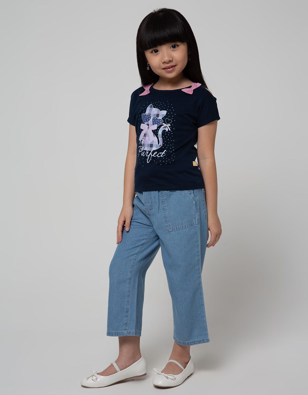 Little M Short Sleeve T-Shirt Pita Bahu Kucing Kacamata