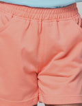 Little M Short Knit Kantong Belakang Kuping 3D