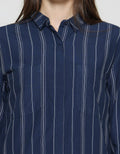 Cardinal Girl Women's Fashionable Shirt