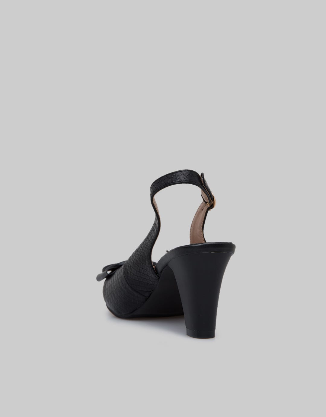 Peter Keiza Heels Rount Accessories