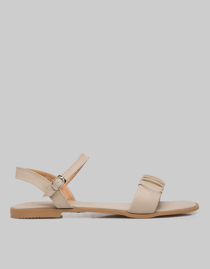 Connexion Slingback Sandals Crinkle Sp16