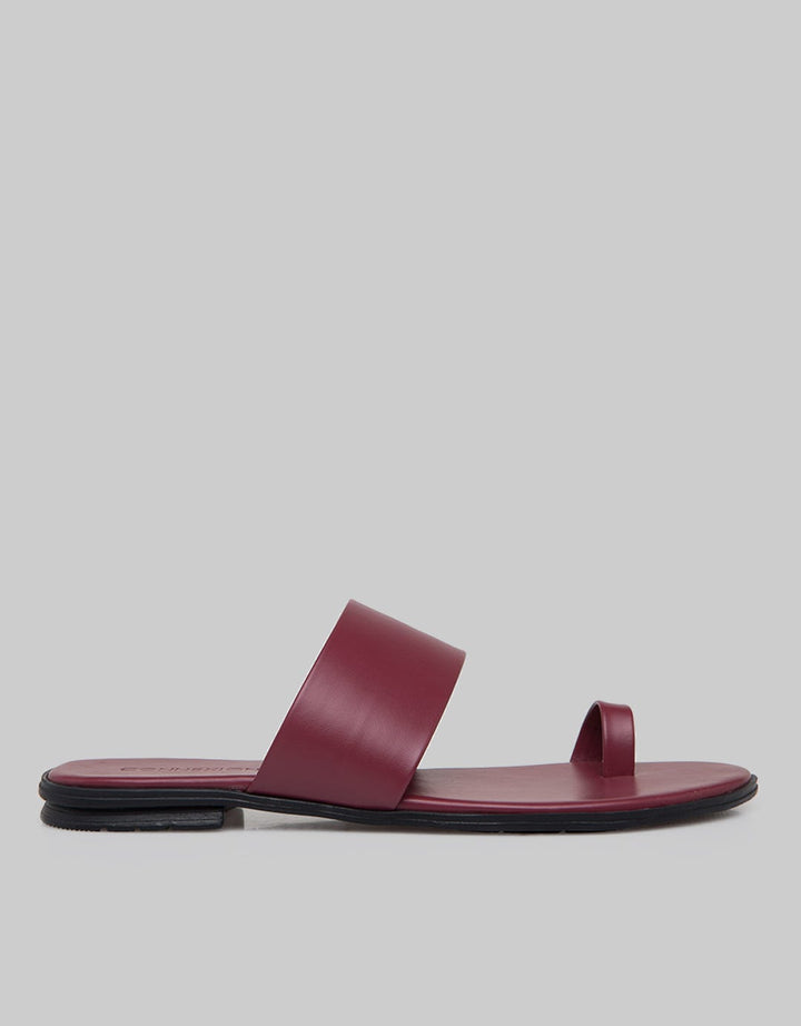 Connexion Slipper Sandals One Toe Strap