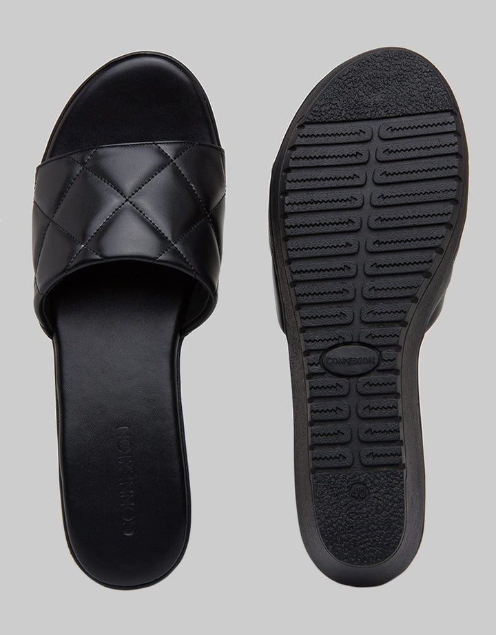 Connexion Slipper Sandals Wide Band