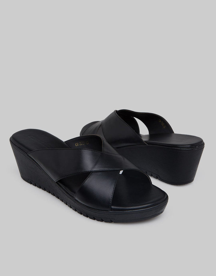 Connexion Slipper Sandals Cross Band