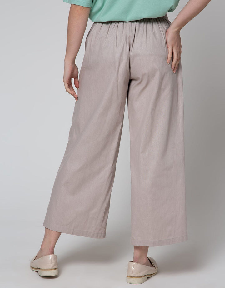 Details Long Pants With Straight