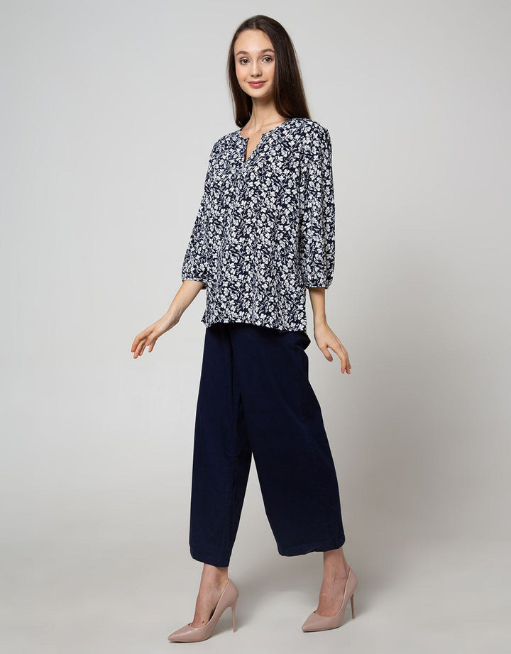 St. Yves Long Sleeve Blouse 78 Top Print Flower V Neck