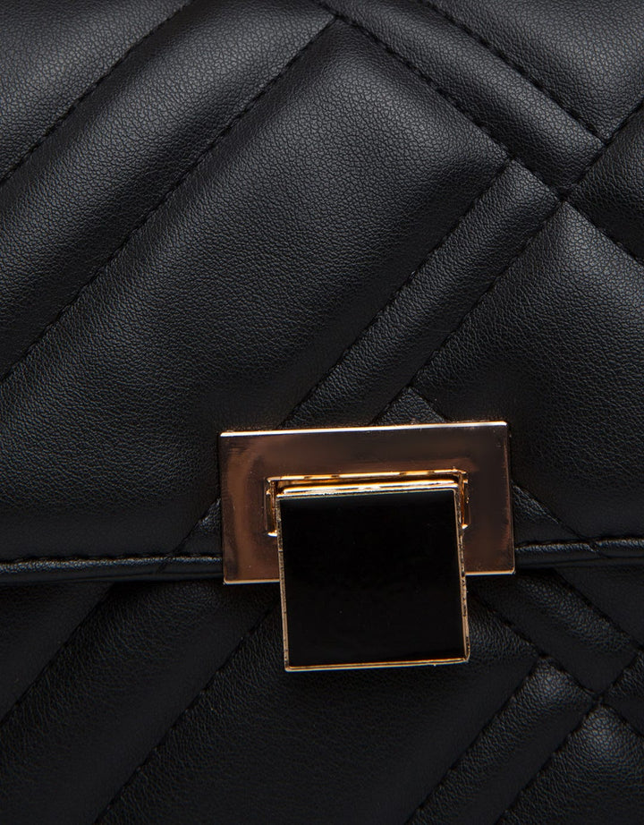 Connexion Shoulder Bag Quilted Texture Pipa1