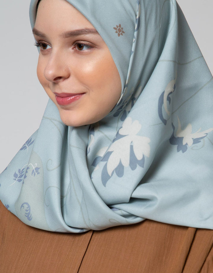 Annisa Hijab Bunga Tropis Print With Jasmine Aroma