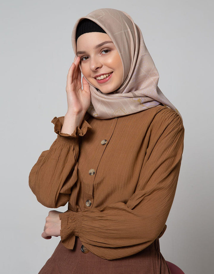 Annisa Hijab Edelwise Print With Lavender Vanilla Aroma