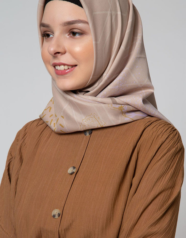 Annisa Hijab Edelwise Print With Lavender Vanilla Aroma