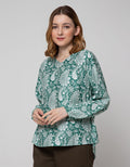 St. Yves Long Sleeve Blouse Rayon Print Pesley