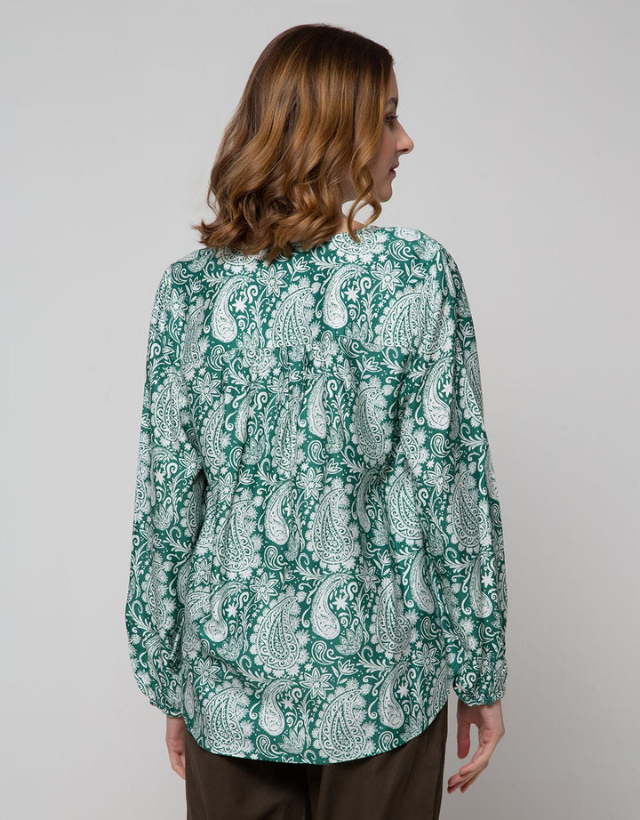 St. Yves Long Sleeve Blouse Rayon Print Pesley