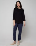 St. Yves Long Sleeve T-Shirt Texture Kancing Samping