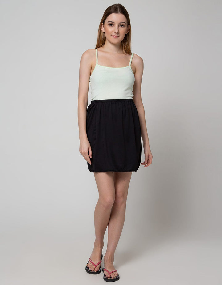 St. Yves Basic Bas Under Skirt