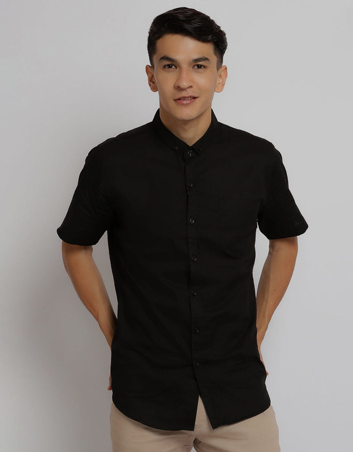 Hassenda Janu Maroon Shirt
