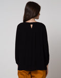 St. Yves Long Sleeve Blouse 78 Rayon Krinkle