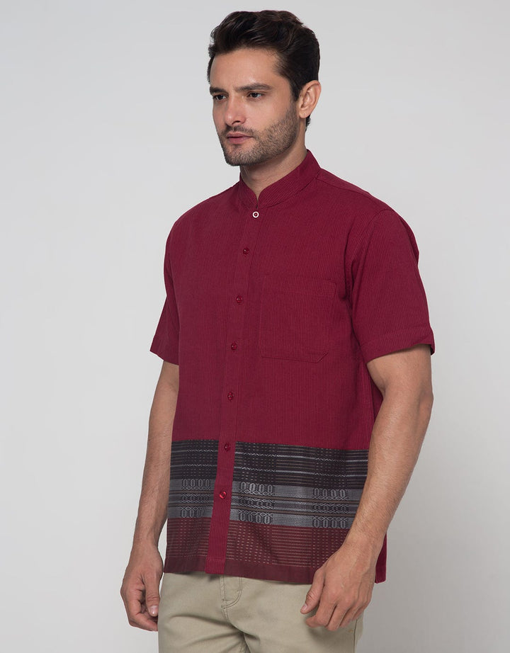 Intresse Baju Koko Pioneer 3 Short Sleeve