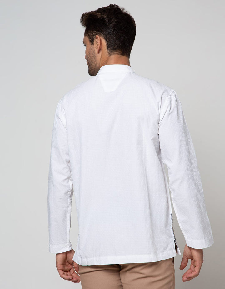Interesting Koko Pole Shirt