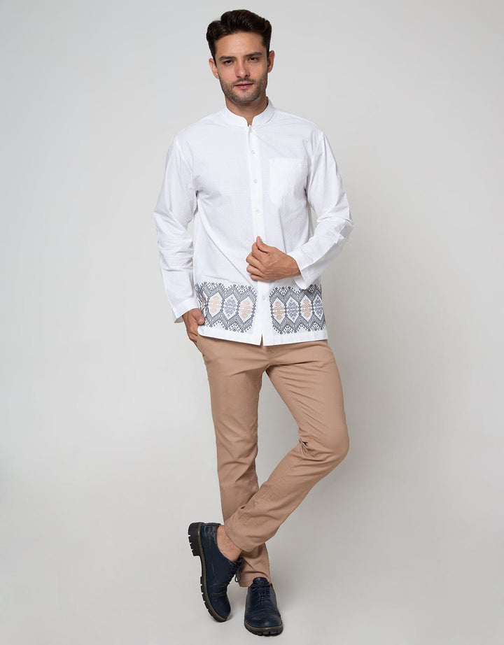 Interesting Koko Pole Shirt