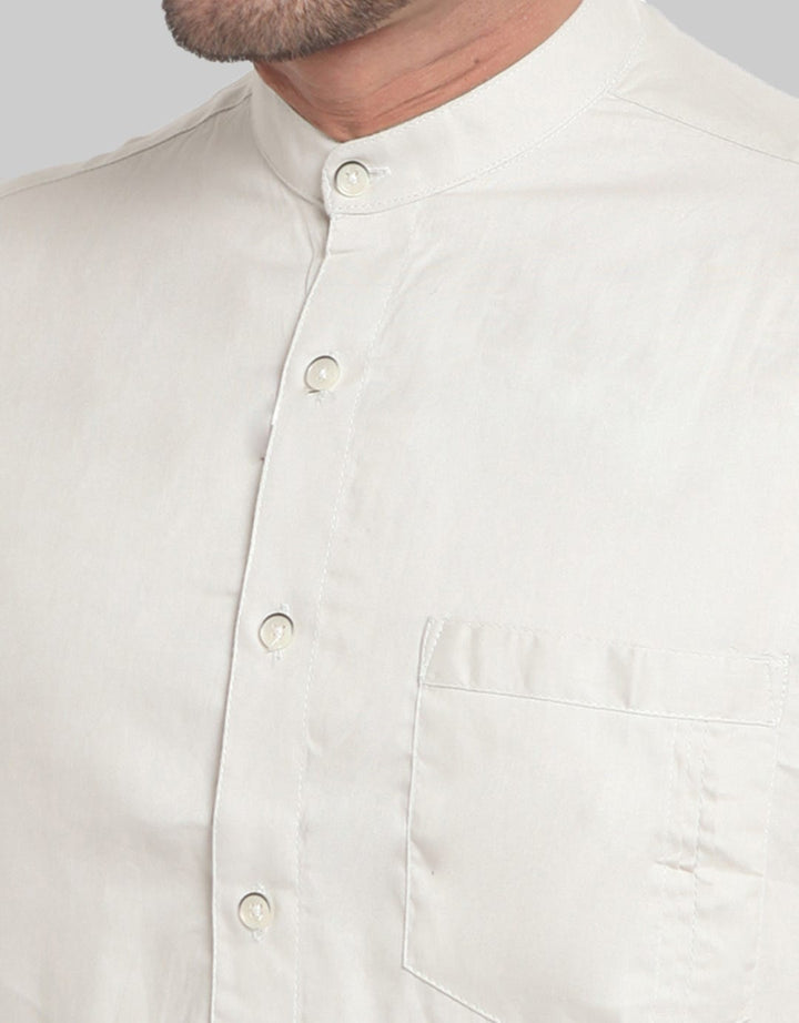 Larusso Kemeja Basic Tencel Kerah Shanghai Panjang