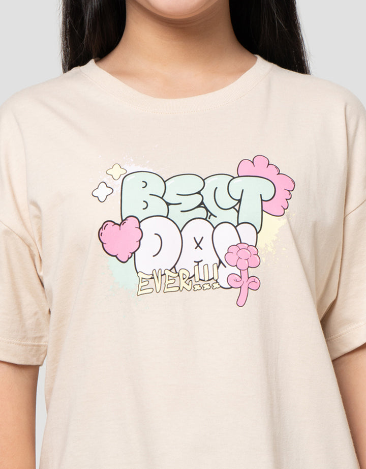 Nevada Grafiti Wording Best Day Kaos Anak Perempuan