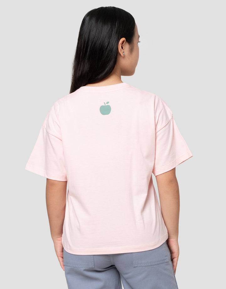 Nevada City Of Fruit Apple Kaos Anak Perempuan