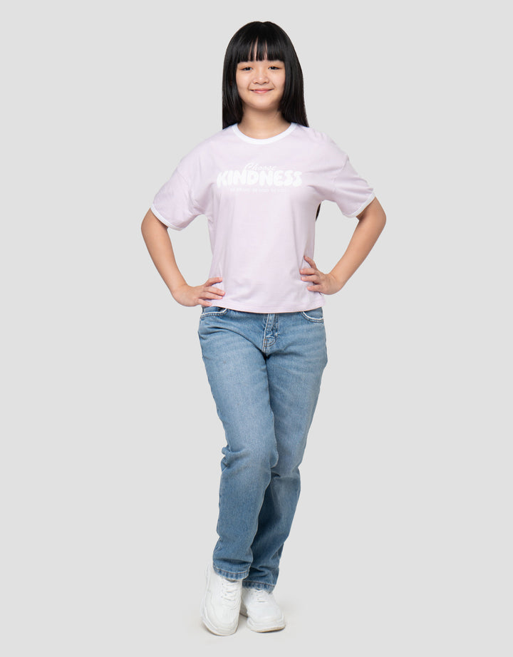 Nevada Ringer Cute Word Kindness Kaos Anak Perempuan