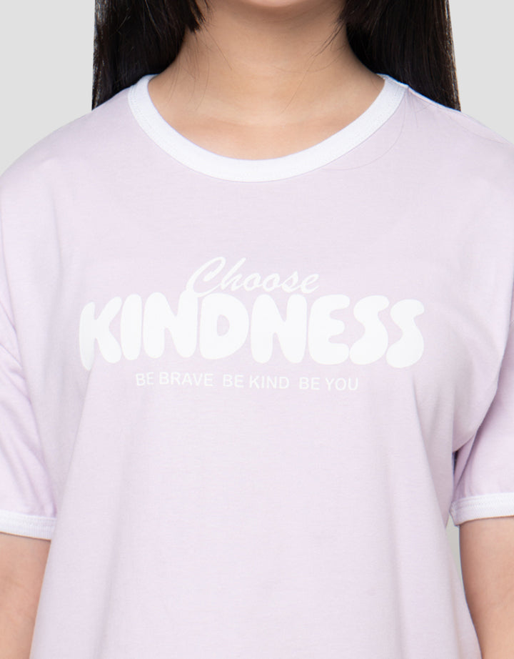 Nevada Ringer Cute Word Kindness Kaos Anak Perempuan