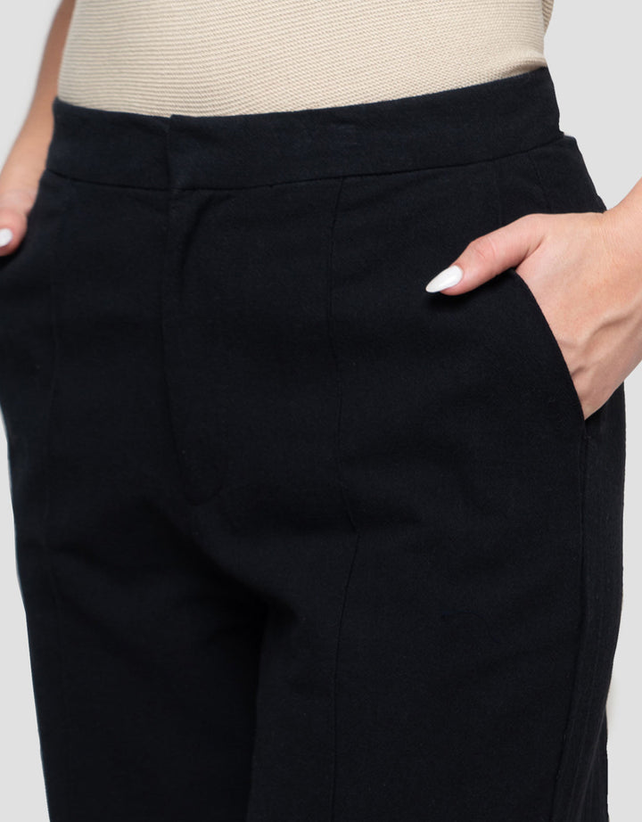 Connexion Blend Straight Front Cut N Sew Celana Panjang Wanita