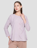 Suko Motif Asimetris Lengan Panjang Blouse Wanita