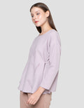 Suko Motif Asimetris Lengan Panjang Blouse Wanita