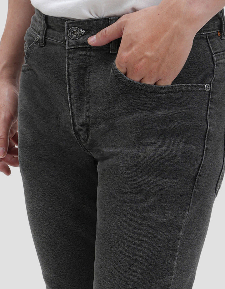 Nevada Slim Fit Str Slub Celana Denim Pria