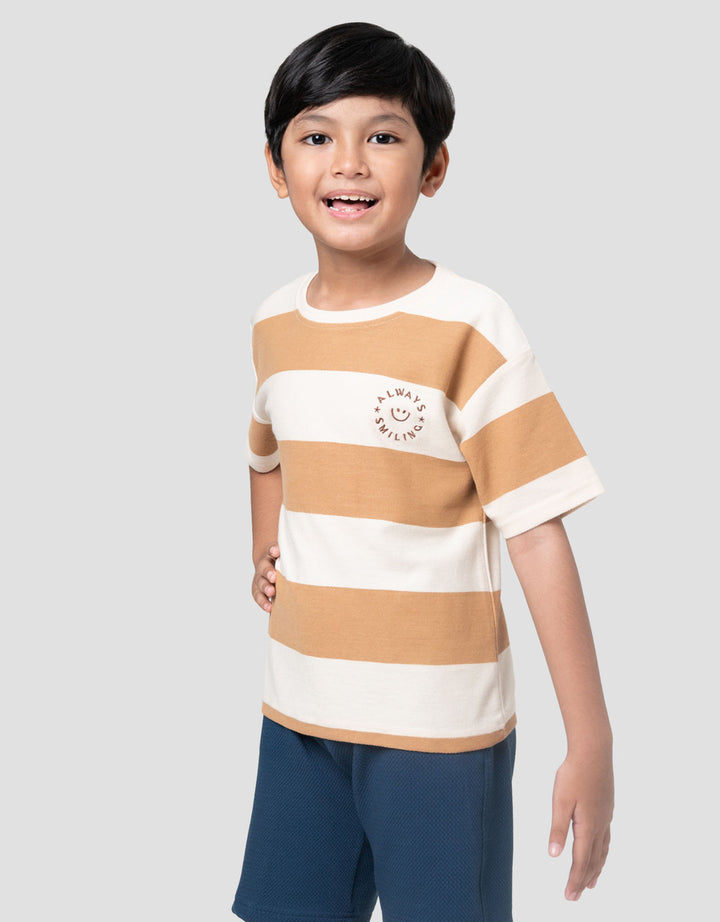 Little M Terry Blk Apl Smile Kaos Oversize Anak Laki-laki