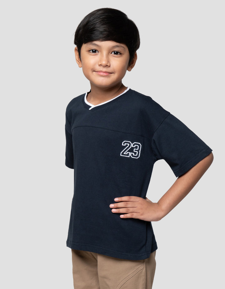 Little M Leher V Kaos Oversize Anak Laki-laki