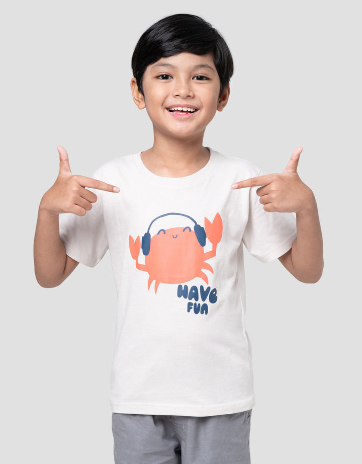 Little M Crab Have Fun Kaos Anak Laki-laki