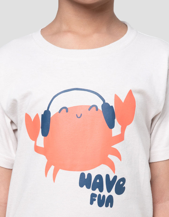 Little M Crab Have Fun Kaos Anak Laki-laki