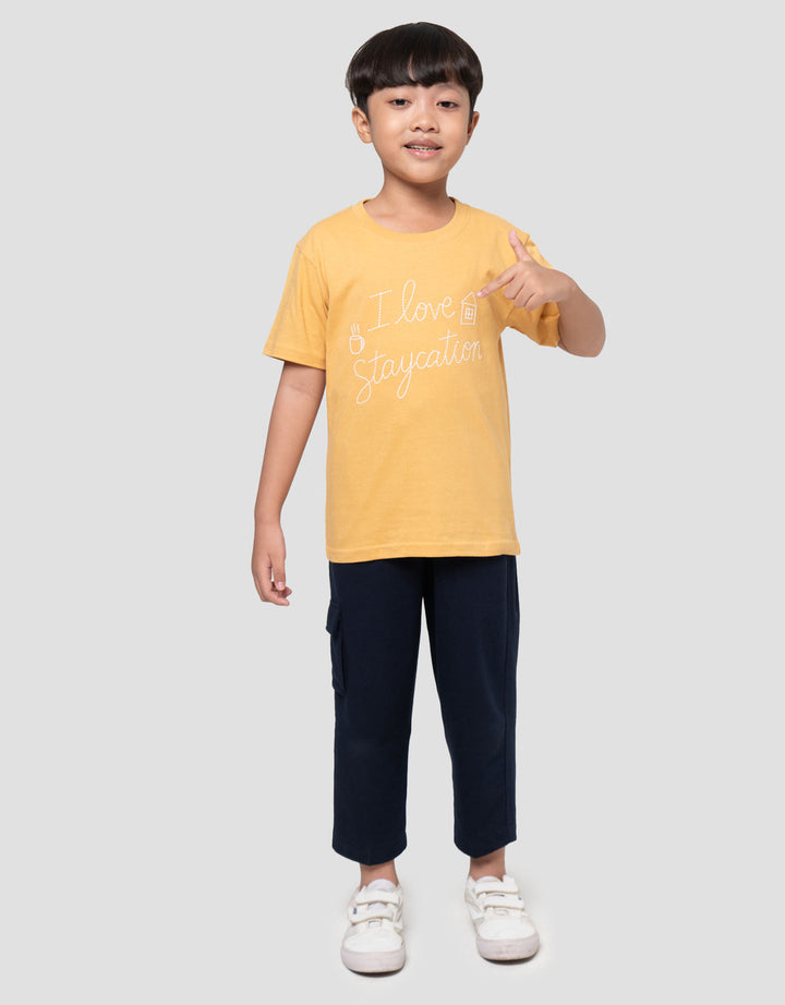 Little M Print Outline Staycation Kaos Anak Laki-laki