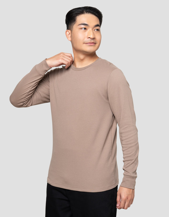 Suko Round Neck Soft Touch Kerah Bulat Lengan Panjang Kaos Pria