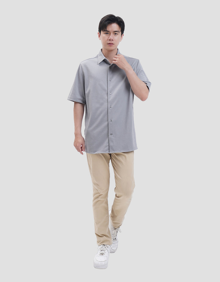 Suko Solid Full Button Lengan Pendek Kaos Polo Pria