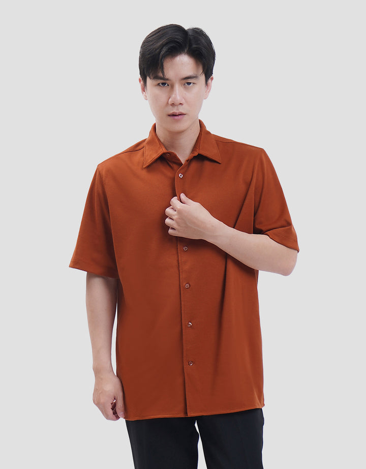 Suko Solid Full Button Lengan Pendek Kaos Polo Pria