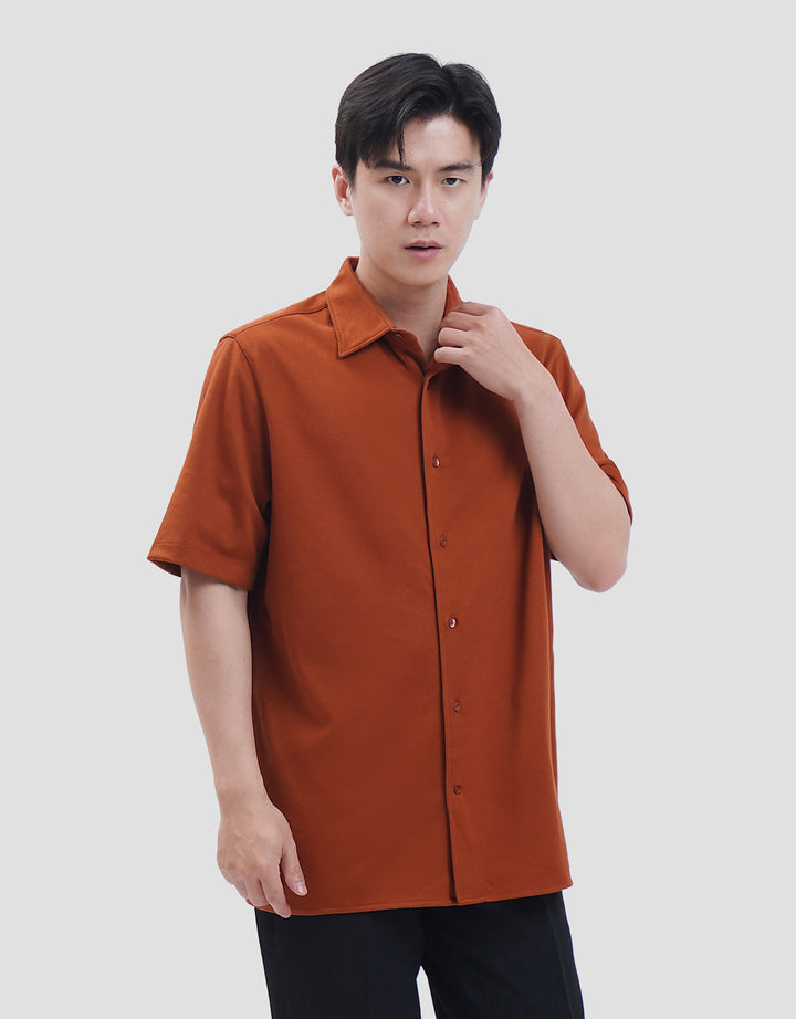 Suko Solid Full Button Lengan Pendek Kaos Polo Pria