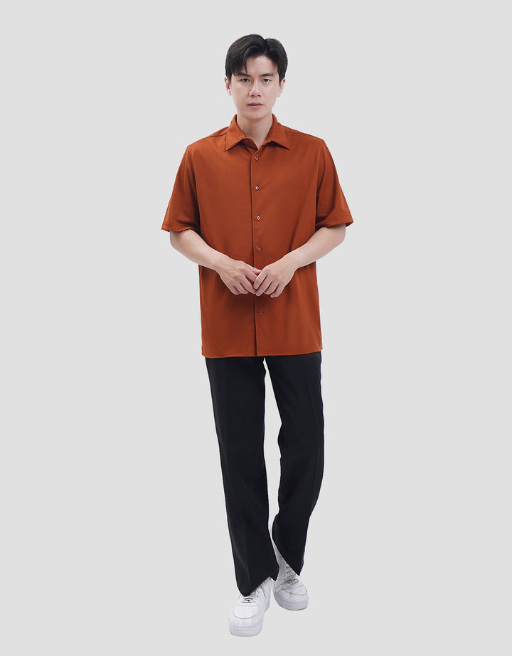 Suko Solid Full Button Lengan Pendek Kaos Polo Pria
