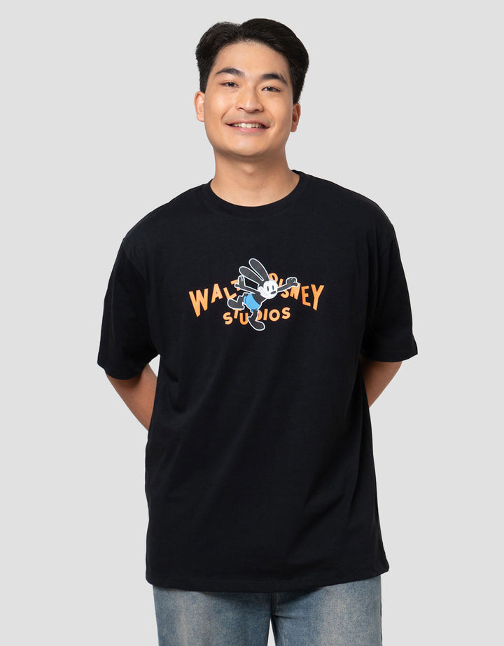 Aos Theme Walt Disney Oswald Kaos Oversize Pria